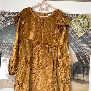 Source Unknown Gold Kids Formal Dress